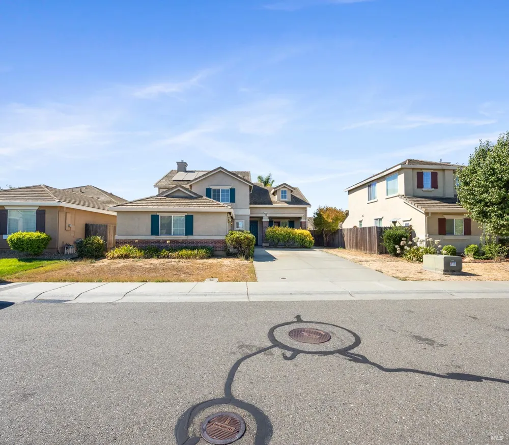 1710 Altus Lane Suisun City, CA 94585