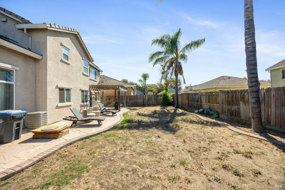 1710 Altus Lane Suisun City, CA 94585