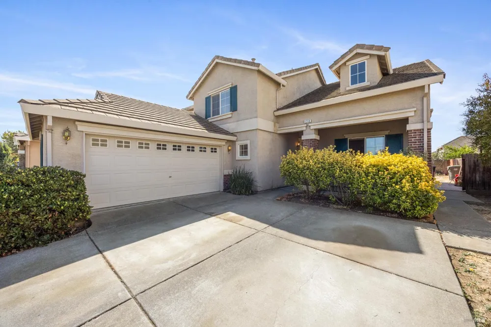 1710 Altus Lane Suisun City, CA 94585