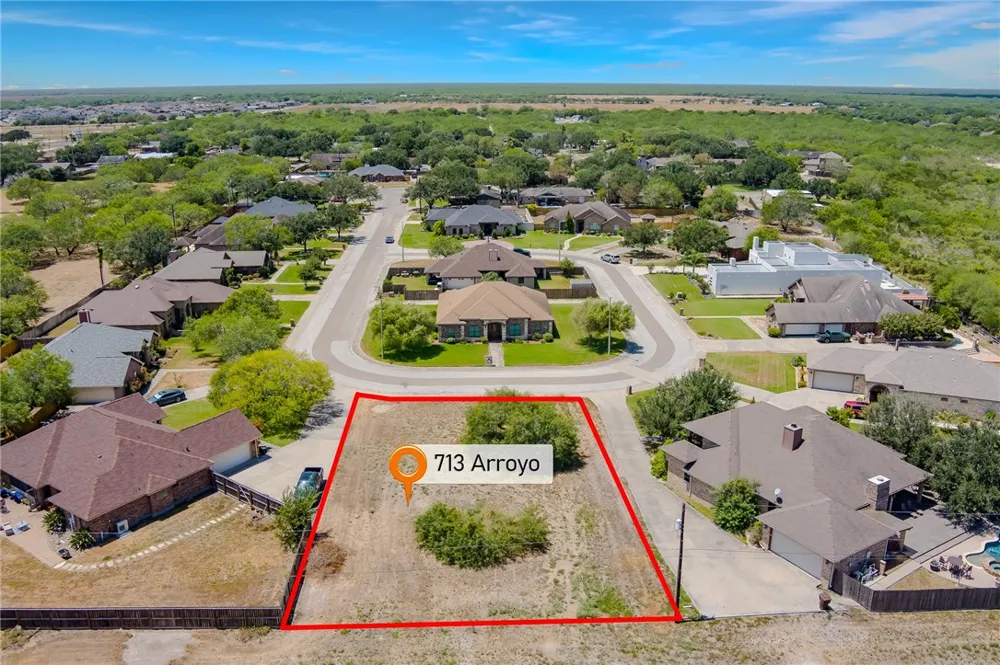 713 Arroyo Drive Kingsville, TX 78363