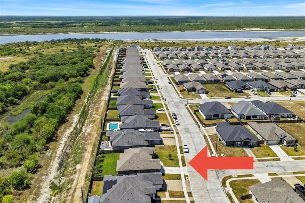 7910 Krypton Drive Corpus Christi, TX 78414