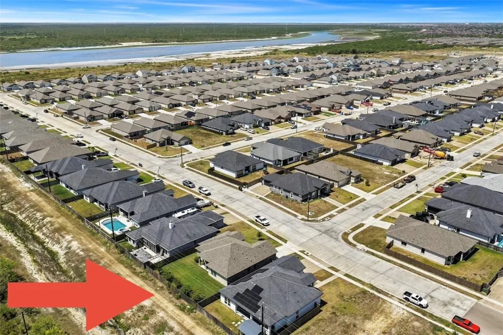 7910 Krypton Drive Corpus Christi, TX 78414
