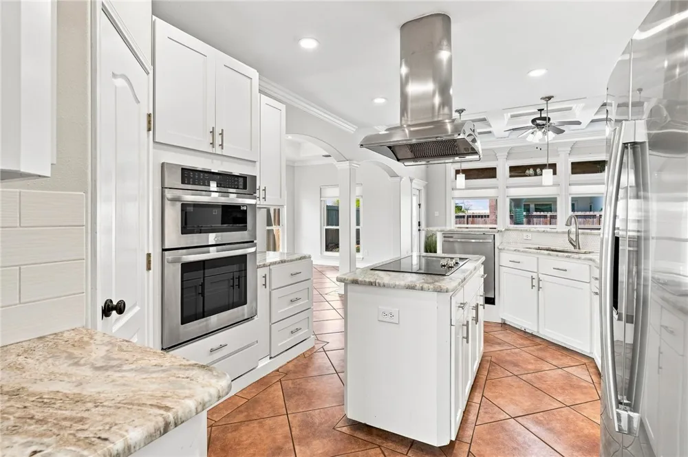 15285 Cartagena Court Corpus Christi, TX 78418