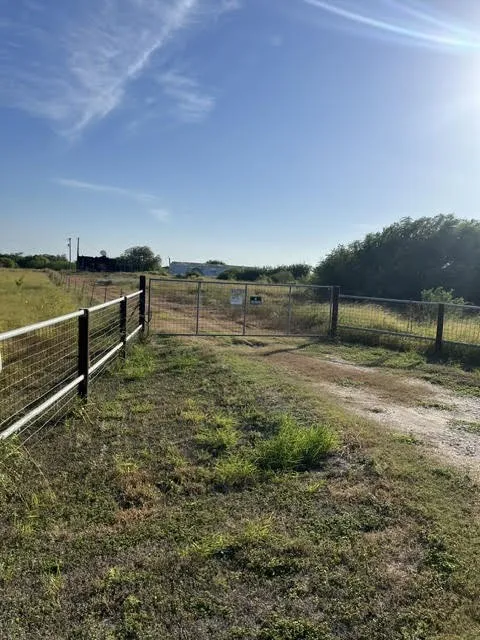 14791 County Road 1568 Odem, TX 78370