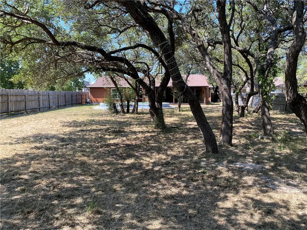2261 Baywood Ingleside, TX 78362