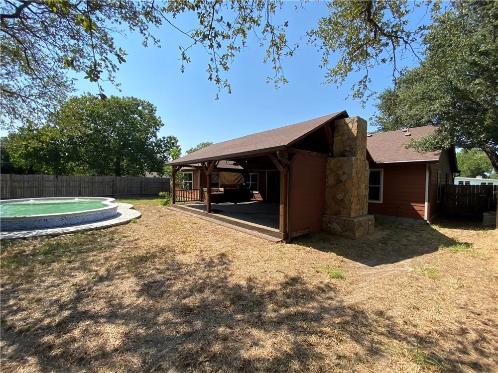 2261 Baywood Ingleside, TX 78362