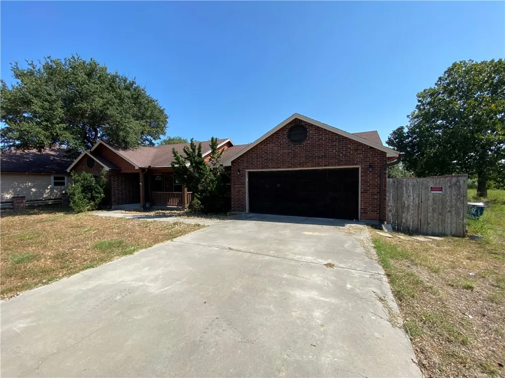 2261 Baywood Ingleside, TX 78362