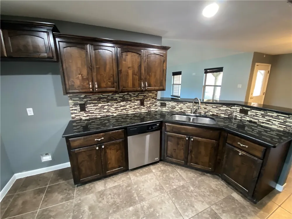 2261 Baywood Ingleside, TX 78362