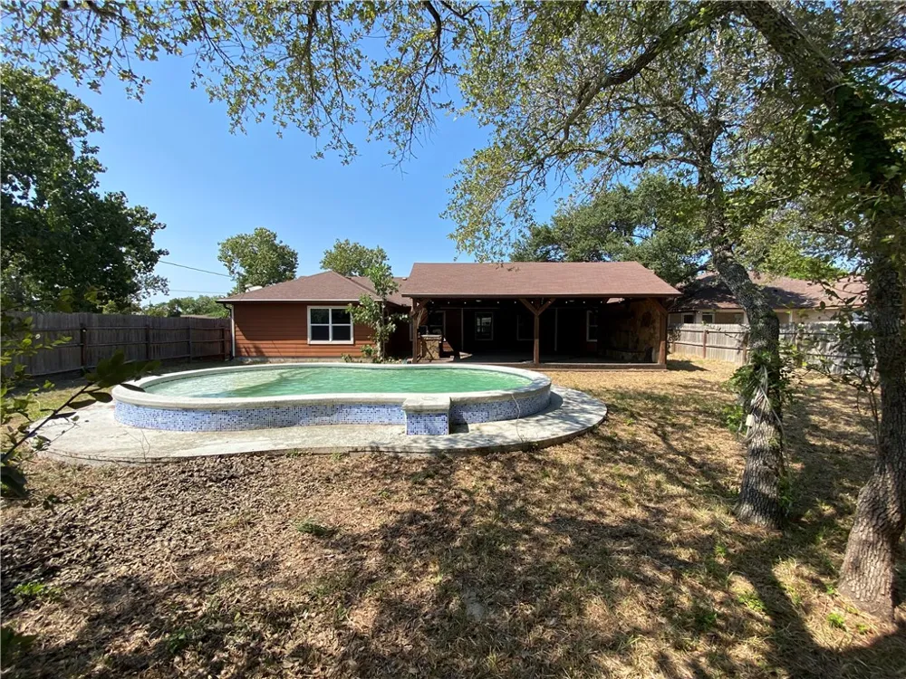 2261 Baywood Ingleside, TX 78362