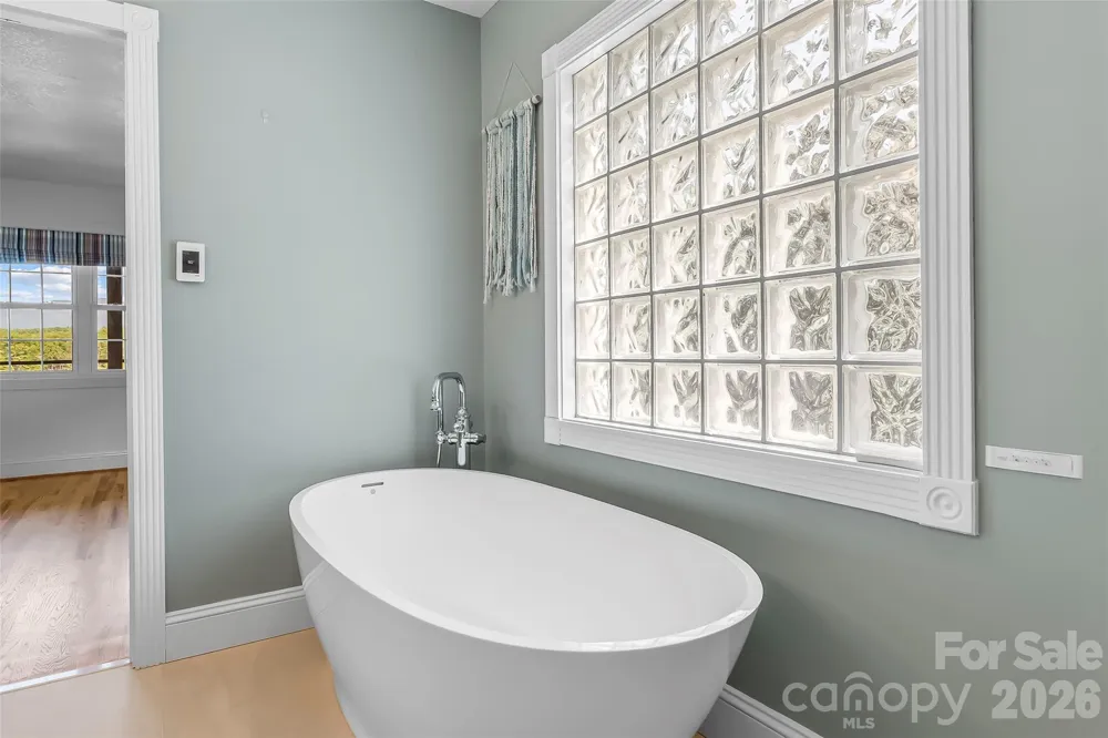 501 Lake Club Drive Nebo, NC 28761