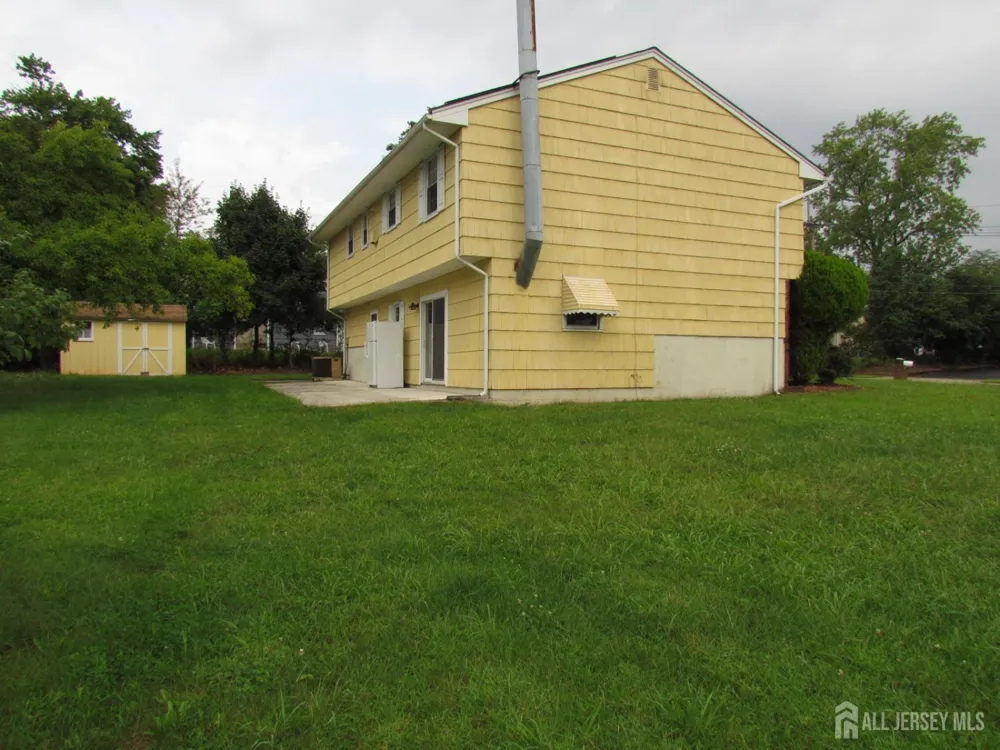 5284 Deborah Drive Piscataway, NJ 08854