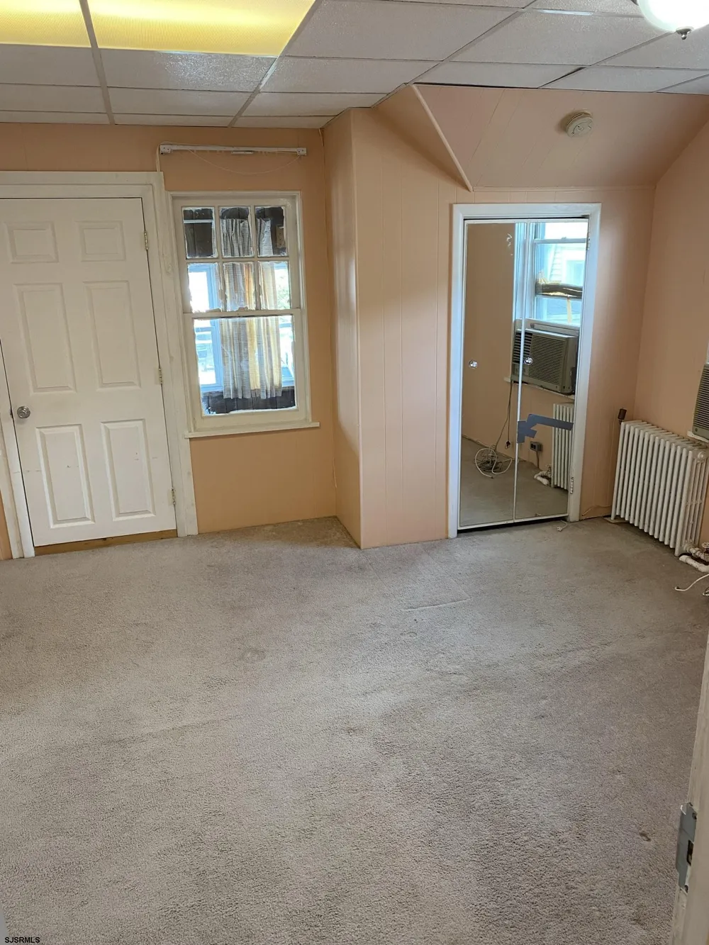 5 N Bartram Ave Lower Chelsea, NJ 08401