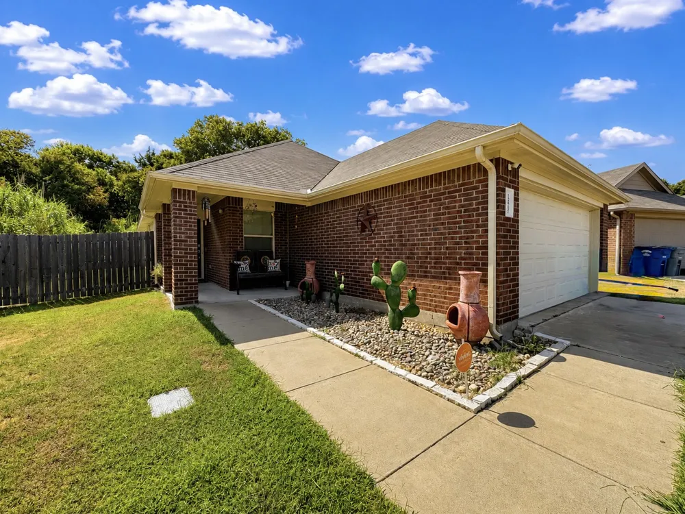12802 Kyla Jean Court Dallas, TX 75253