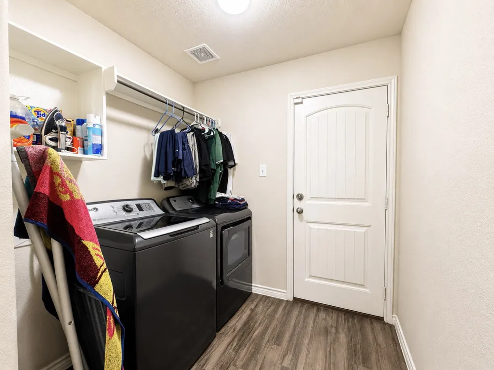 12802 Kyla Jean Court Dallas, TX 75253