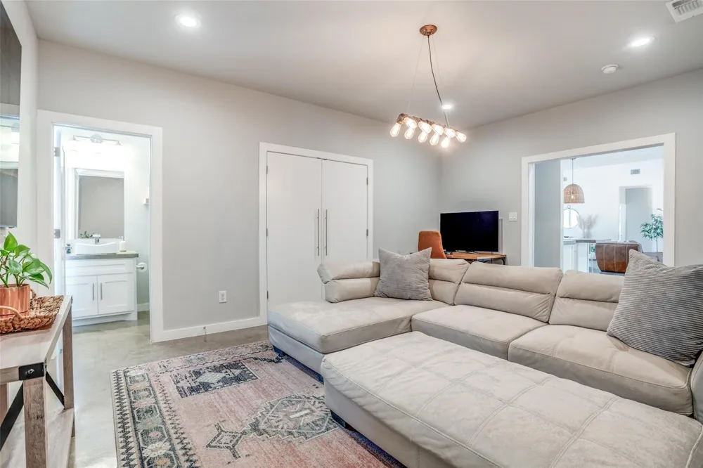 104 Windsong Court Weatherford, TX 76087