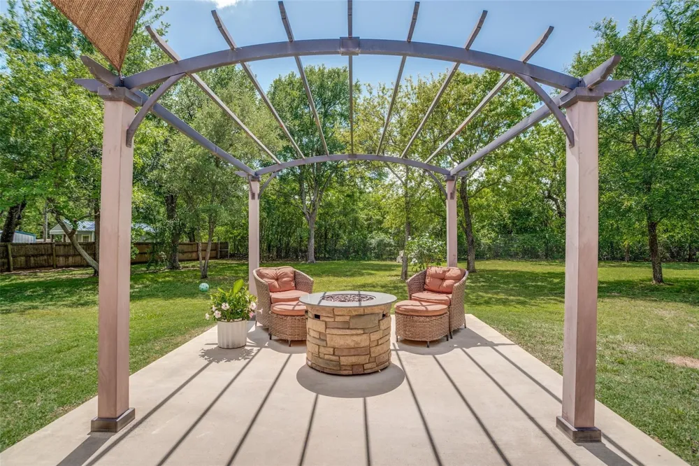 104 Windsong Court Weatherford, TX 76087