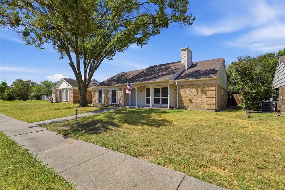 2209 Salerno Drive Mesquite, TX 75150