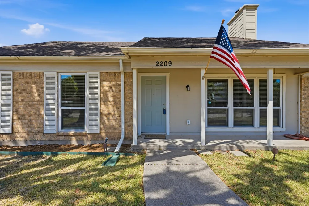 2209 Salerno Drive Mesquite, TX 75150