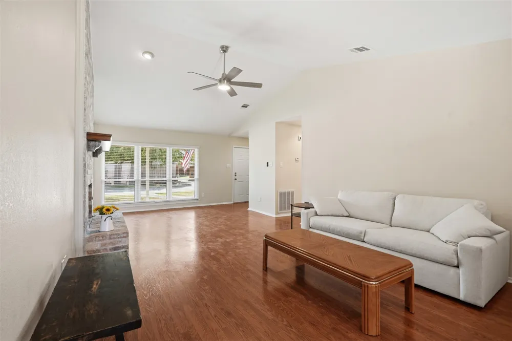 2209 Salerno Drive Mesquite, TX 75150