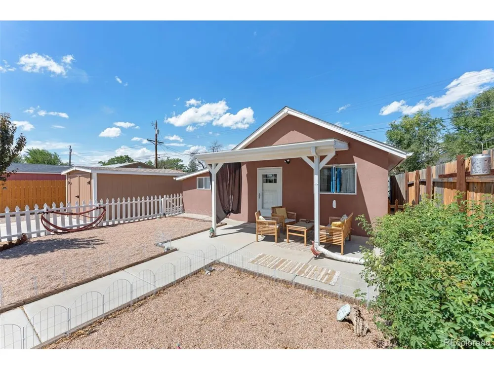 1127 E 3rd Street Pueblo, CO 81001