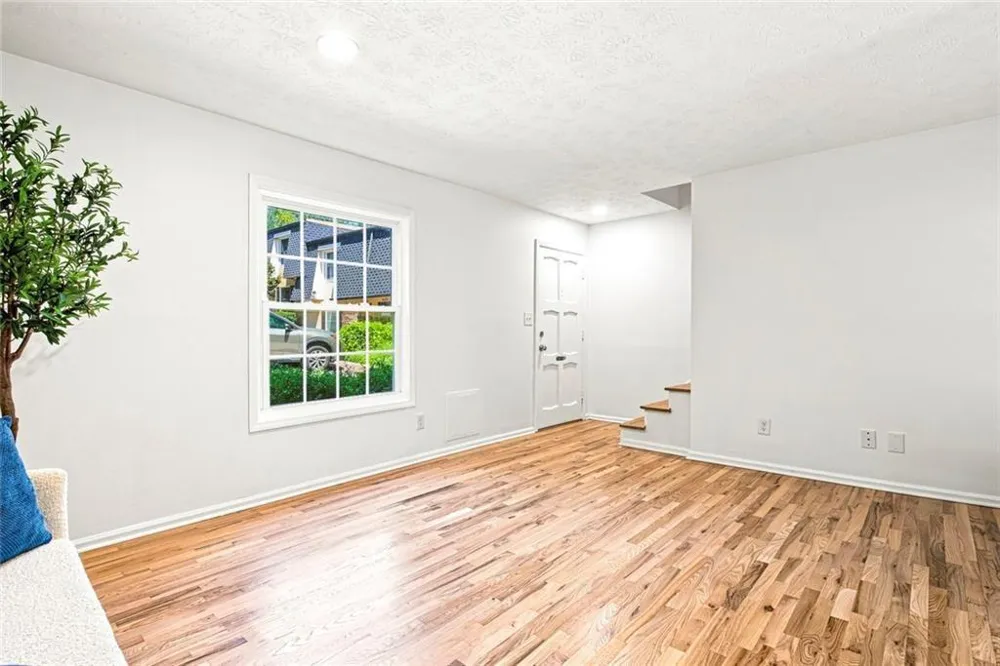 6304 Park Avenue #D3 Sandy Springs, GA 30342