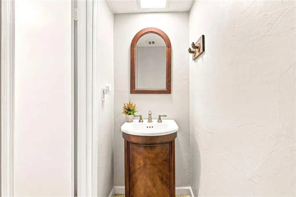 6304 Park Avenue #D3 Sandy Springs, GA 30342