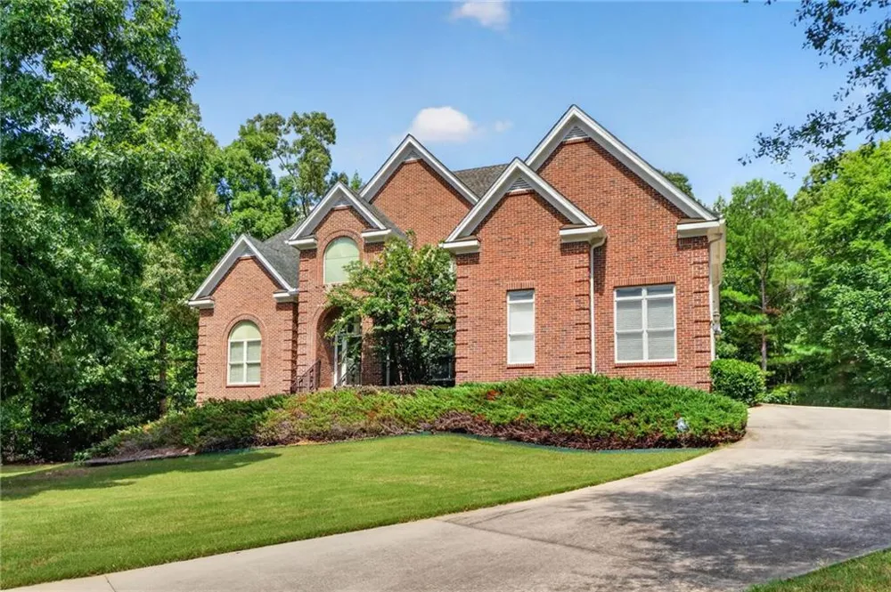 1442 Swiftwater Circle McDonough, GA 30252