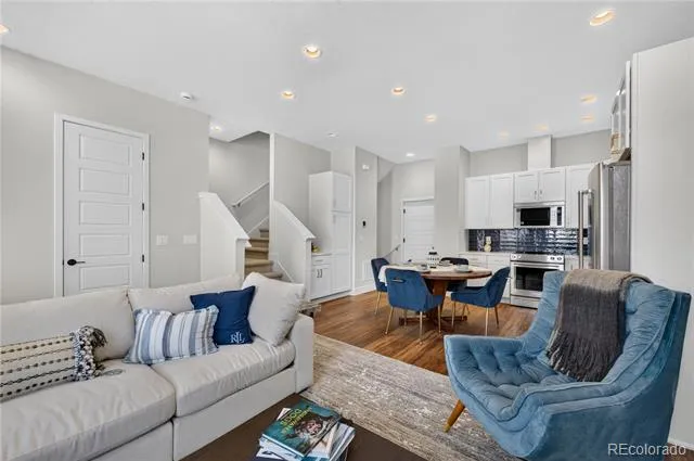 2868 S Machebeuf Court Denver, CO 80236