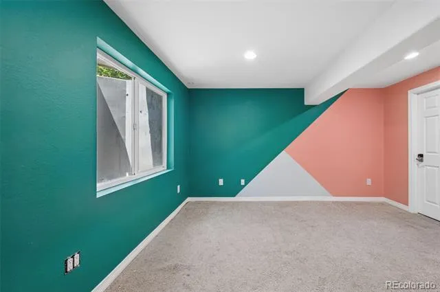 8572 Ellis Street Arvada, CO 80005