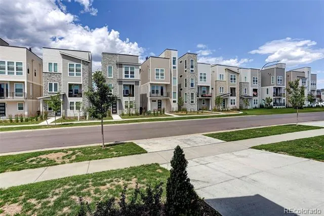5234 Queen Court Arvada, CO 80002