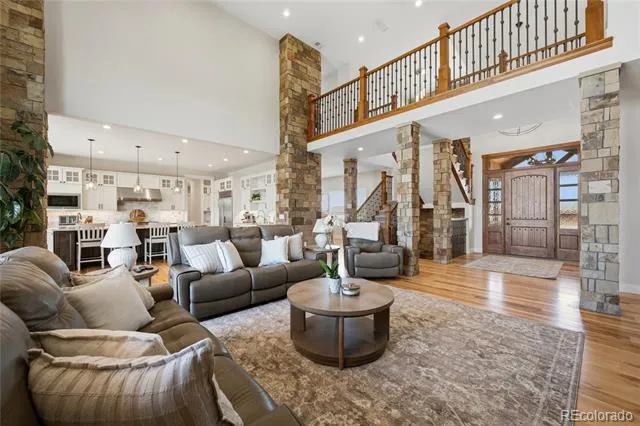 10474 Panorama Circle Longmont, CO 80504