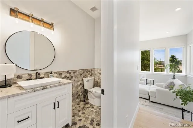 10474 Panorama Circle Longmont, CO 80504