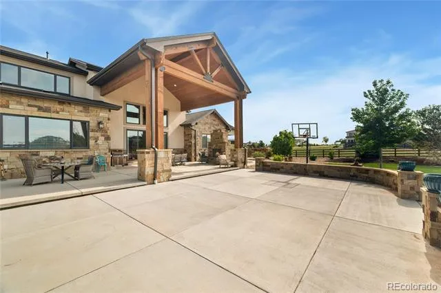 10474 Panorama Circle Longmont, CO 80504