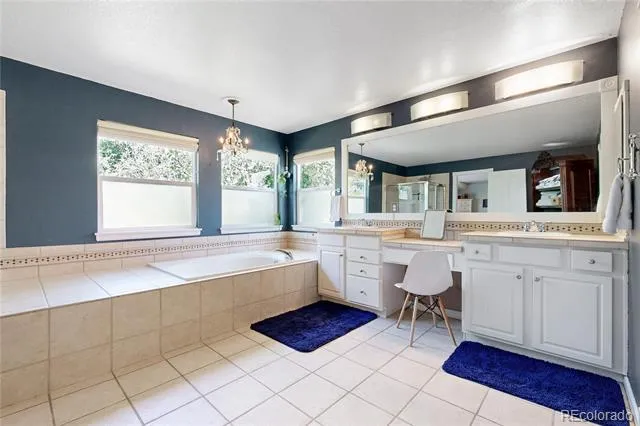 10727 Addison Court Highlands Ranch, CO 80126