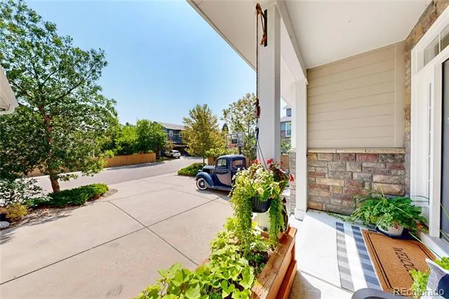 10727 Addison Court Highlands Ranch, CO 80126