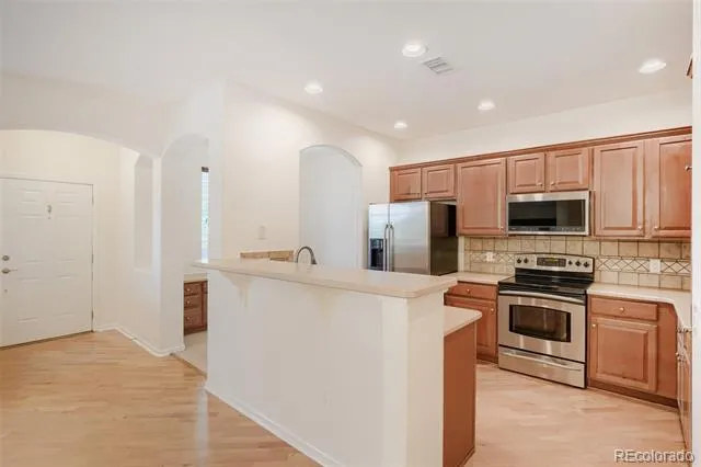 609 W Burgundy Street #B Highlands Ranch, CO 80129