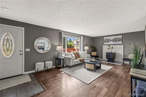 2527 W 104th Circle