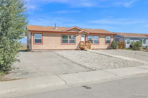 529 E Aspen Drive