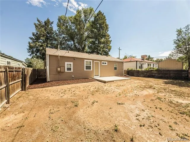 1713 Jamaica Street Aurora, CO 80010