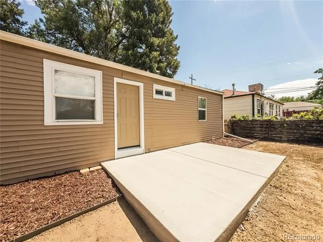 1713 Jamaica Street Aurora, CO 80010