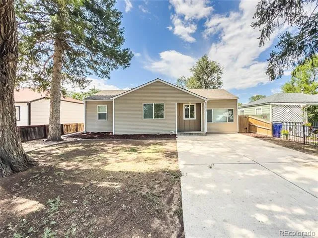 1713 Jamaica Street Aurora, CO 80010