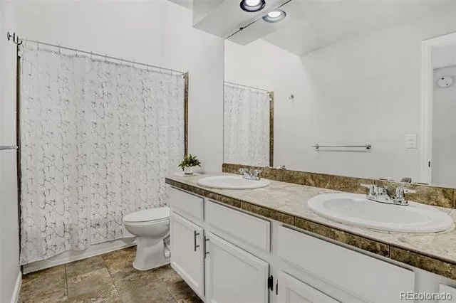 12404 E Tennessee Circle #F Aurora, CO 80012