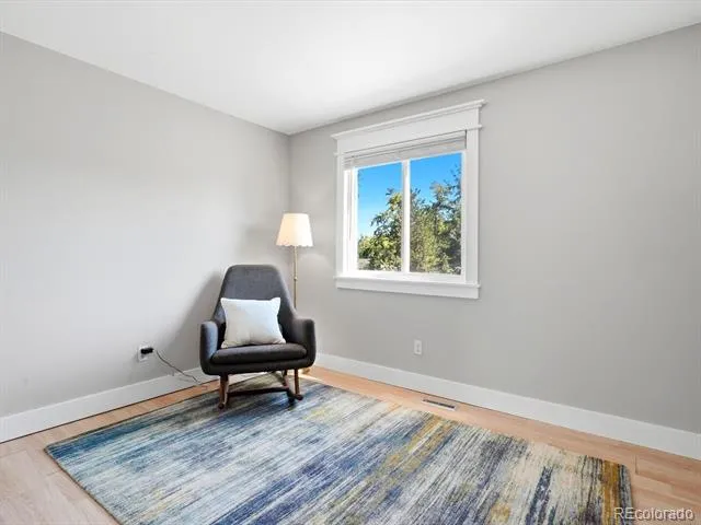 18954 W 61st Place Golden, CO 80403
