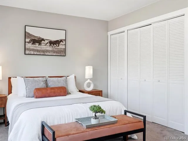 18954 W 61st Place Golden, CO 80403