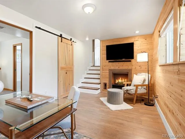 18954 W 61st Place Golden, CO 80403