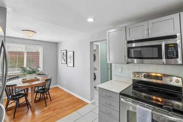 5530 Holland Drive Arvada, CO 80002