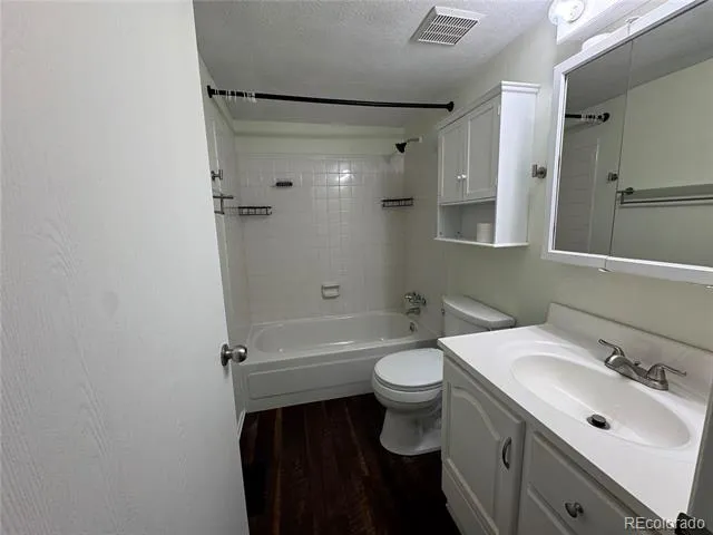 19727 E Oxford Drive Aurora, CO 80013