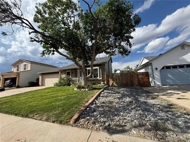 19727 E Oxford Drive Aurora, CO 80013
