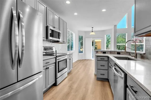 3382 E 123rd Avenue Thornton, CO 80241
