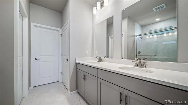 28689 E 4th Place Watkins, CO 80137